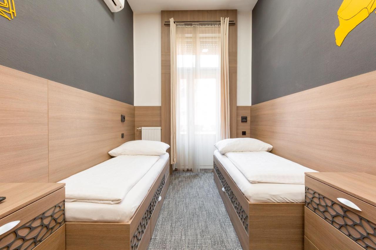 E14 Design Hostel Budapešť Exteriér fotografie